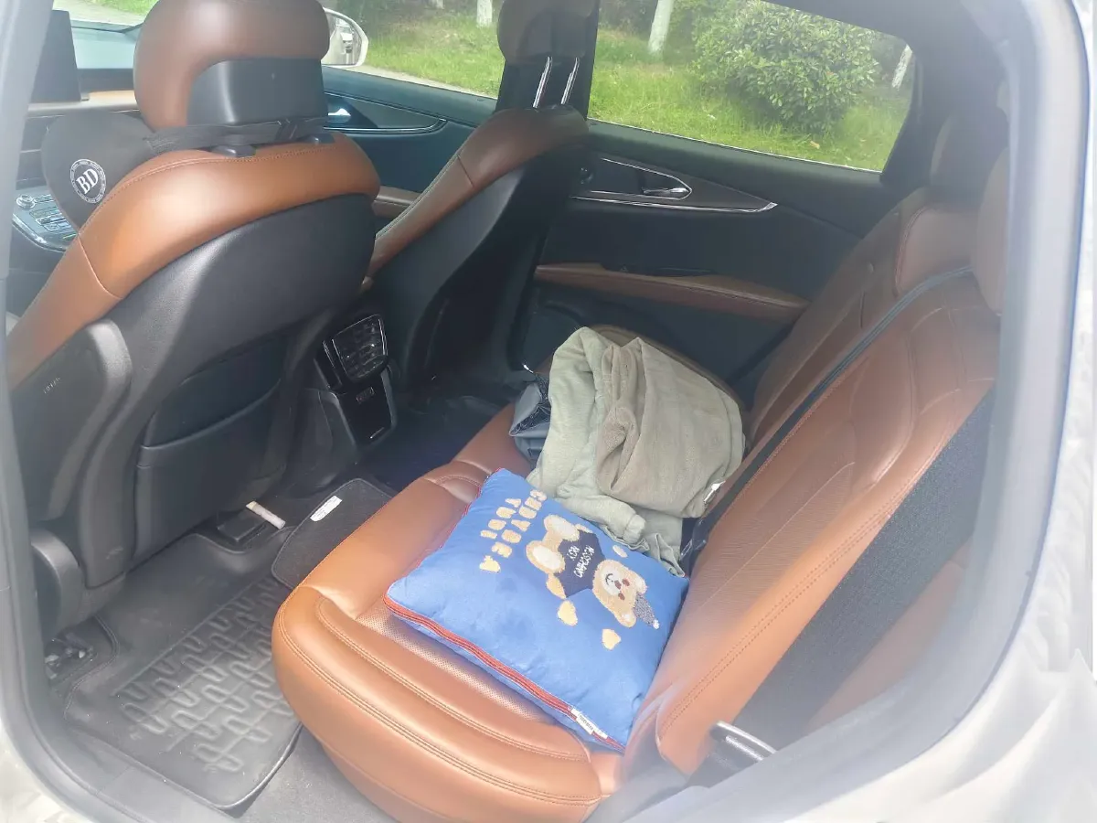 2021 Lincoln Nautilus 2.7T 322HP V6 8AT,autocango,china used car exporter,china ev exporter,chinese used car exporter,chinese used ev exporter