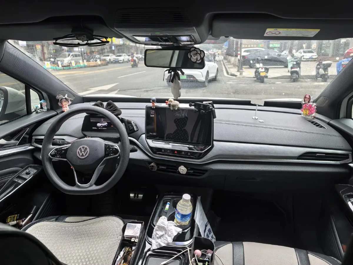 2022 Chevrolet Menlo BEV 61.1KWH,autocango,china used car exporter,china ev exporter,chinese used car exporter,chinese used ev exporter