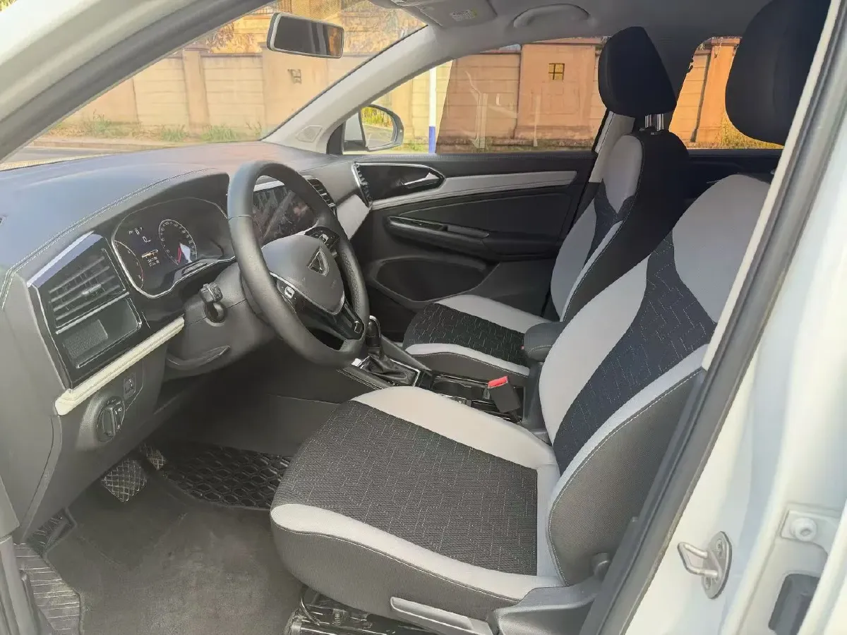 2023 Jetta VS5 1.4T 150HP L4 6AT,autocango,china used car exporter,china ev exporter,chinese used car exporter,chinese used ev exporter