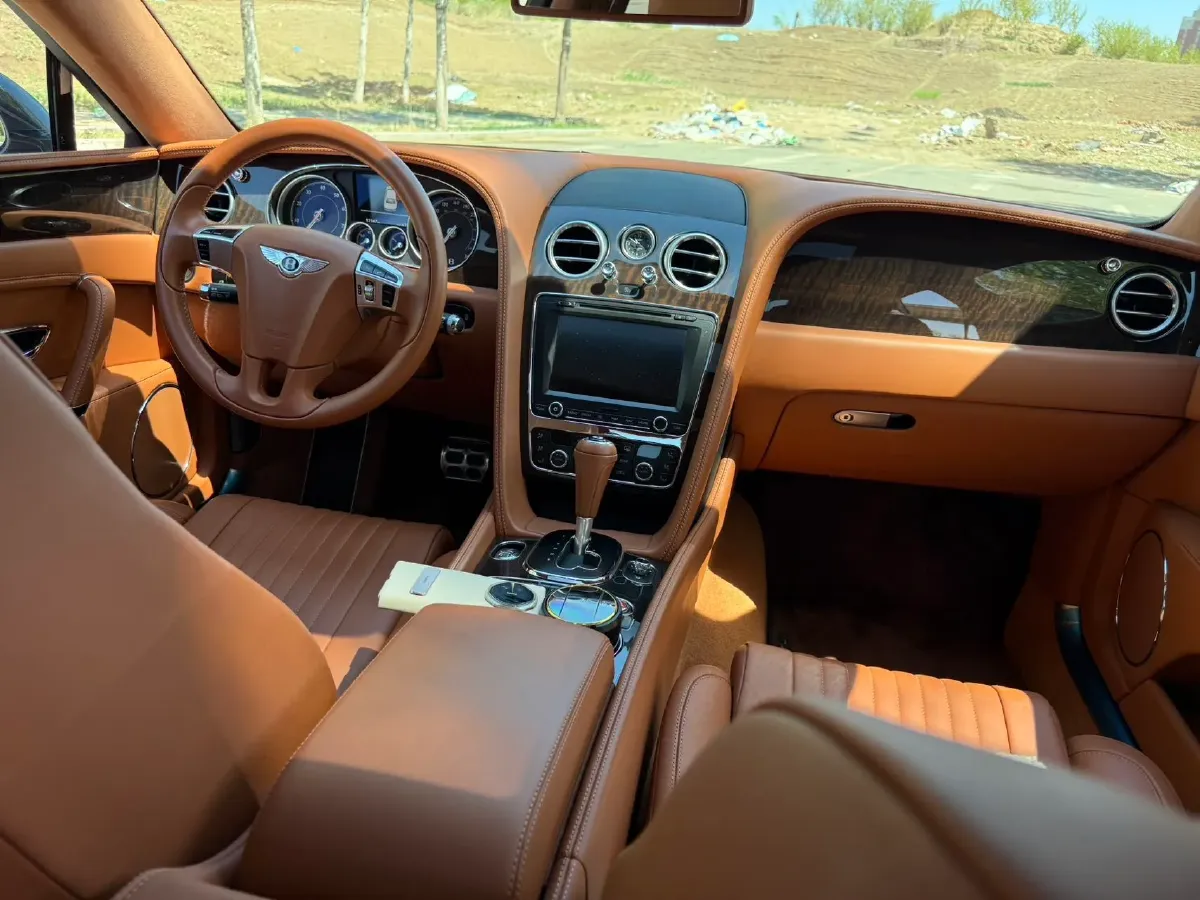 2017 Bentley Flying Spur 4.0T 507HP V8 8AT,autocango,china used car exporter,china ev exporter,chinese used car exporter,chinese used ev exporter