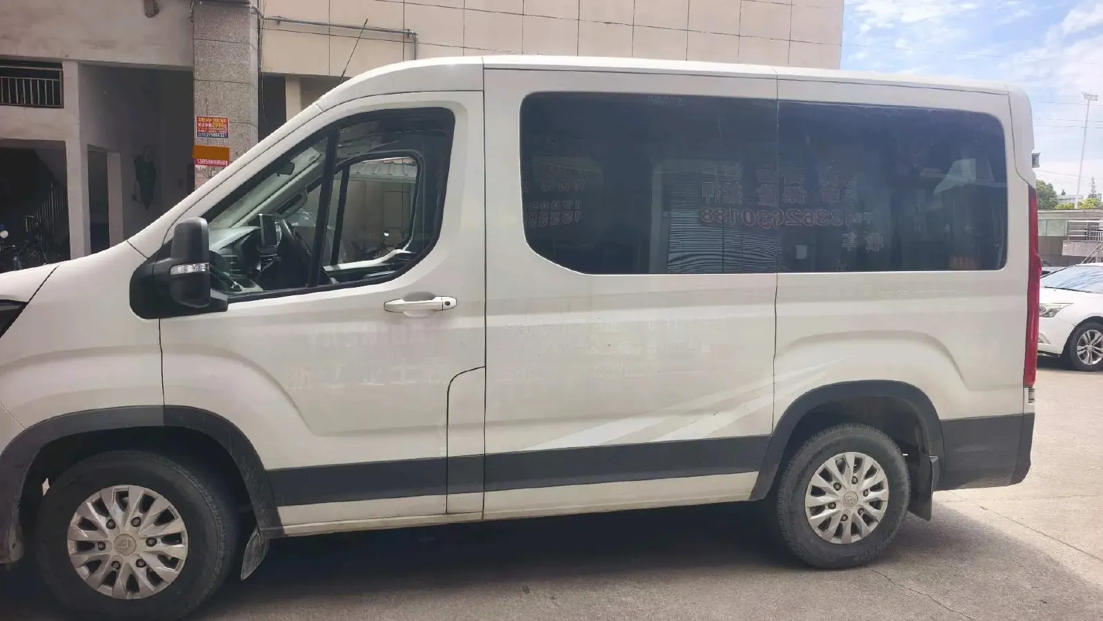 2022 JMC YuHu 9 2.0T 220HP L4 6MT,autocango,china used car exporter,china ev exporter,chinese used car exporter,chinese used ev exporter