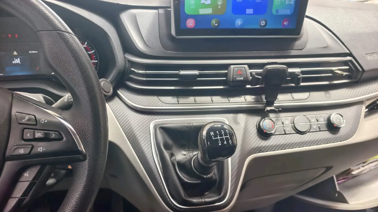 2022 JMC YuHu 9 2.0T 220HP L4 6MT,autocango,china used car exporter,china ev exporter,chinese used car exporter,chinese used ev exporter