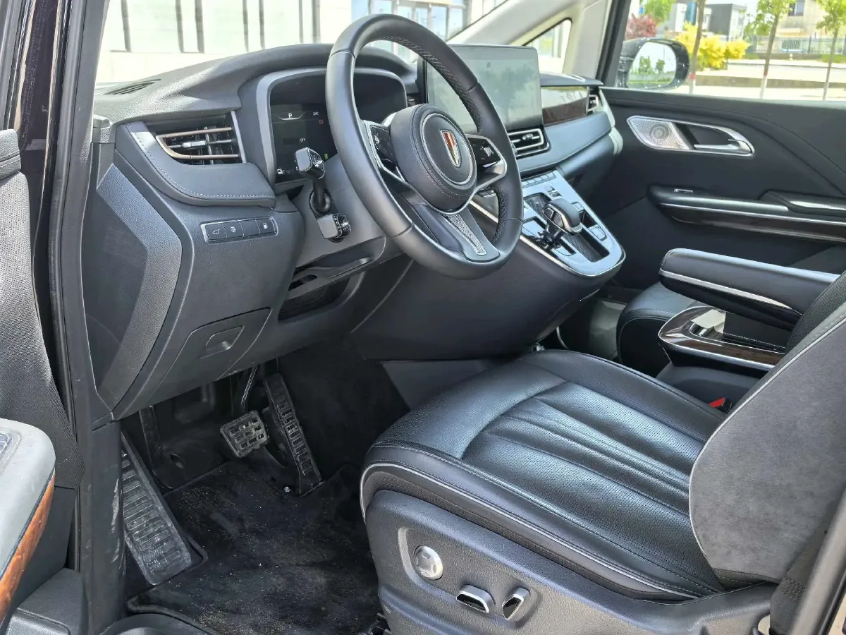 2024 HongQi HQ9 2.0T 163HP L4 1DHT PHEV 20.14KWH,autocango,china used car exporter,china ev exporter,chinese used car exporter,chinese used ev exporter