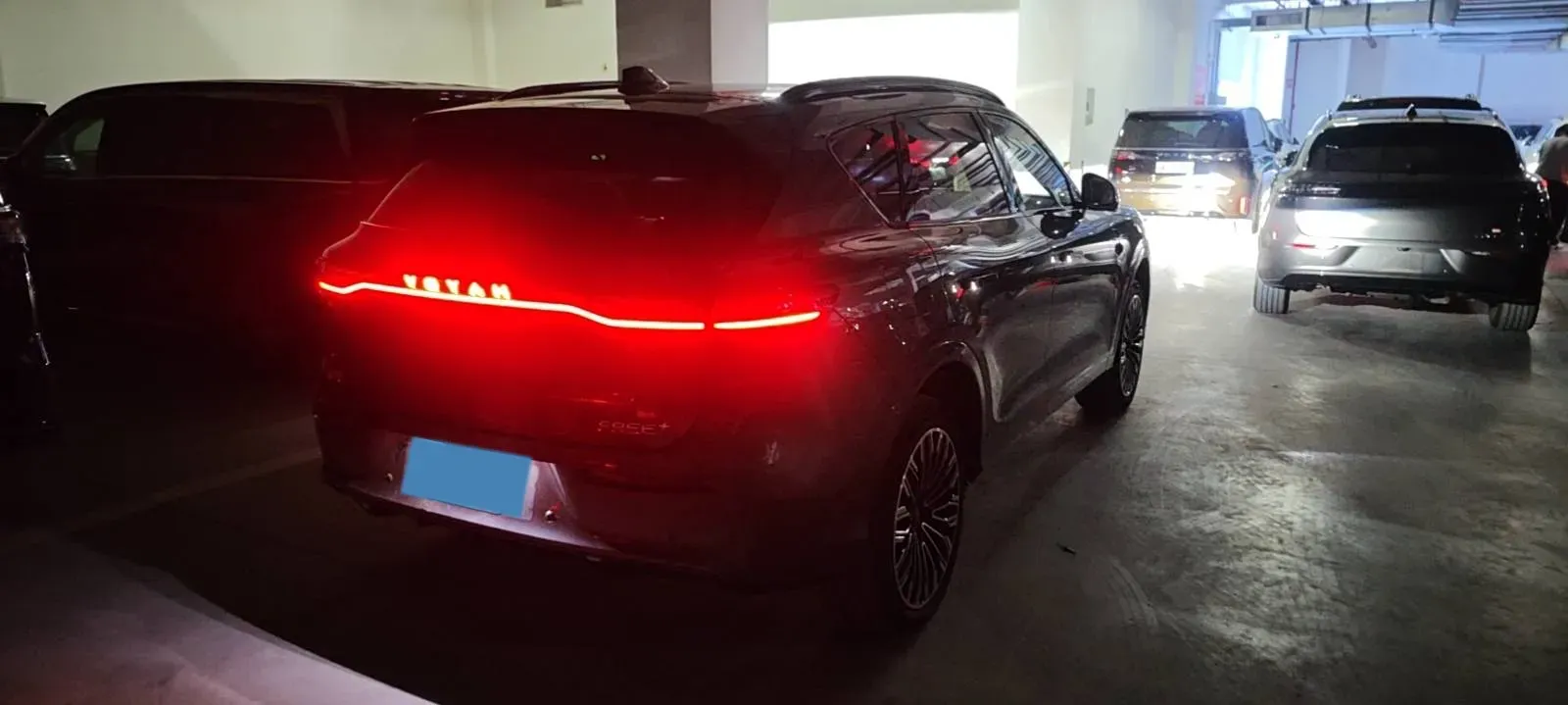 2025 Voyah FREE REEV 129HP REEV,autocango,china used car exporter,china ev exporter,chinese used car exporter,chinese used ev exporter