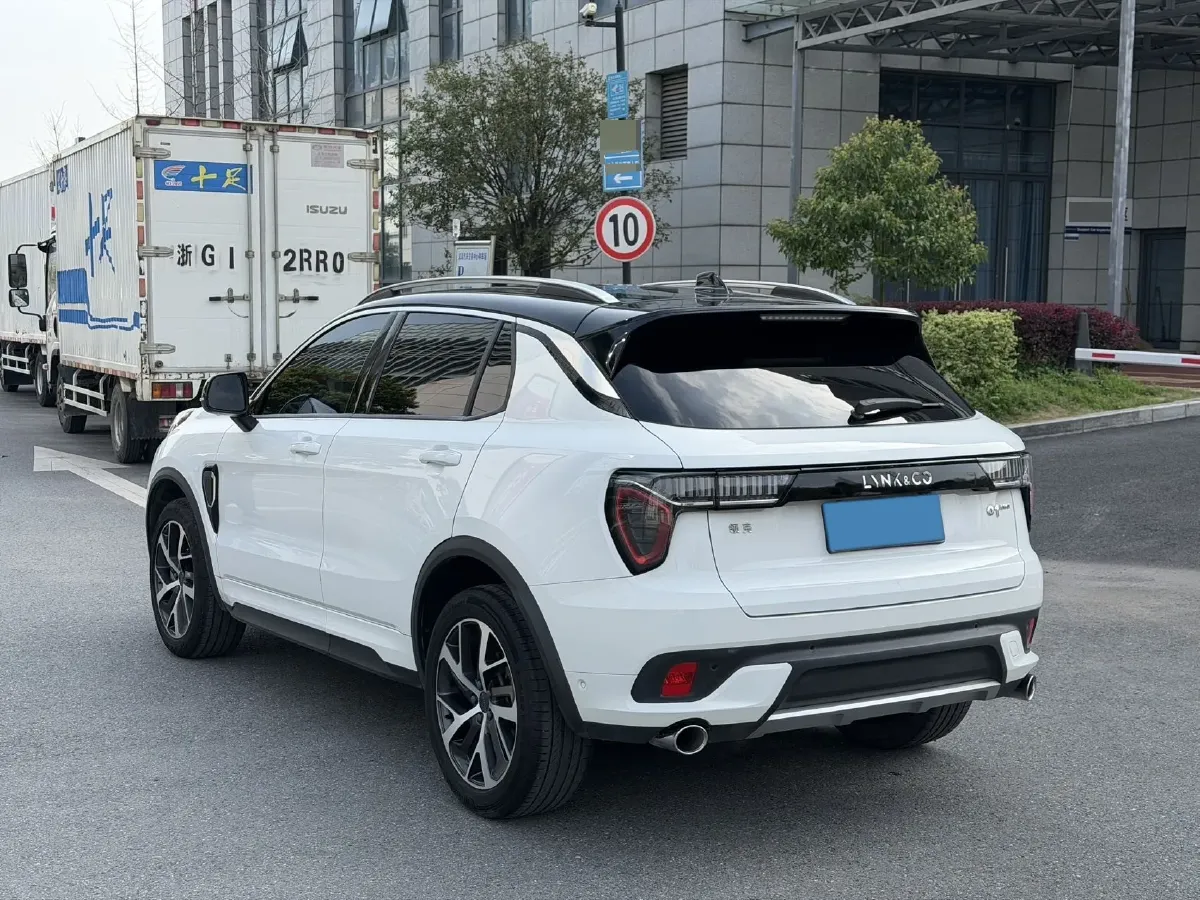 2019 LYNK&CO 01 2.0T 190HP L4 7DCT,autocango,china used car exporter,china ev exporter,chinese used car exporter,chinese used ev exporter