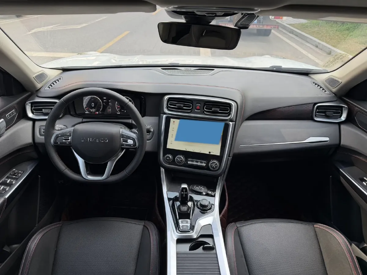 2019 LYNK&CO 01 2.0T 190HP L4 7DCT,autocango,china used car exporter,china ev exporter,chinese used car exporter,chinese used ev exporter