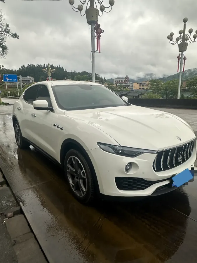 2019 Maserati Levante 3.0T 350HP V6 8AT,autocango,china used car exporter,china ev exporter,chinese used car exporter,chinese used ev exporter