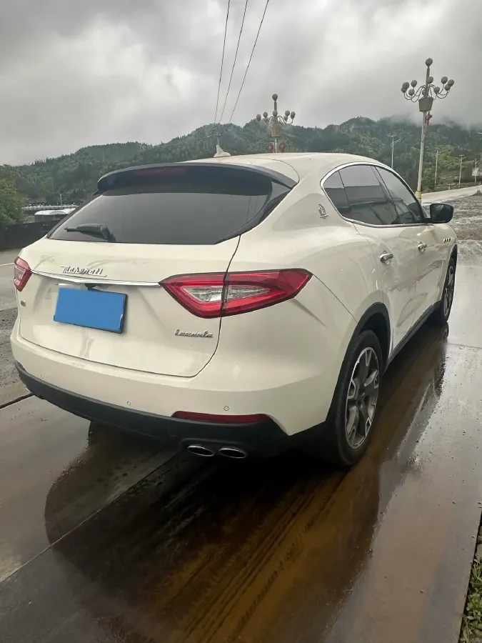 2019 Maserati Levante 3.0T 350HP V6 8AT,autocango,china used car exporter,china ev exporter,chinese used car exporter,chinese used ev exporter