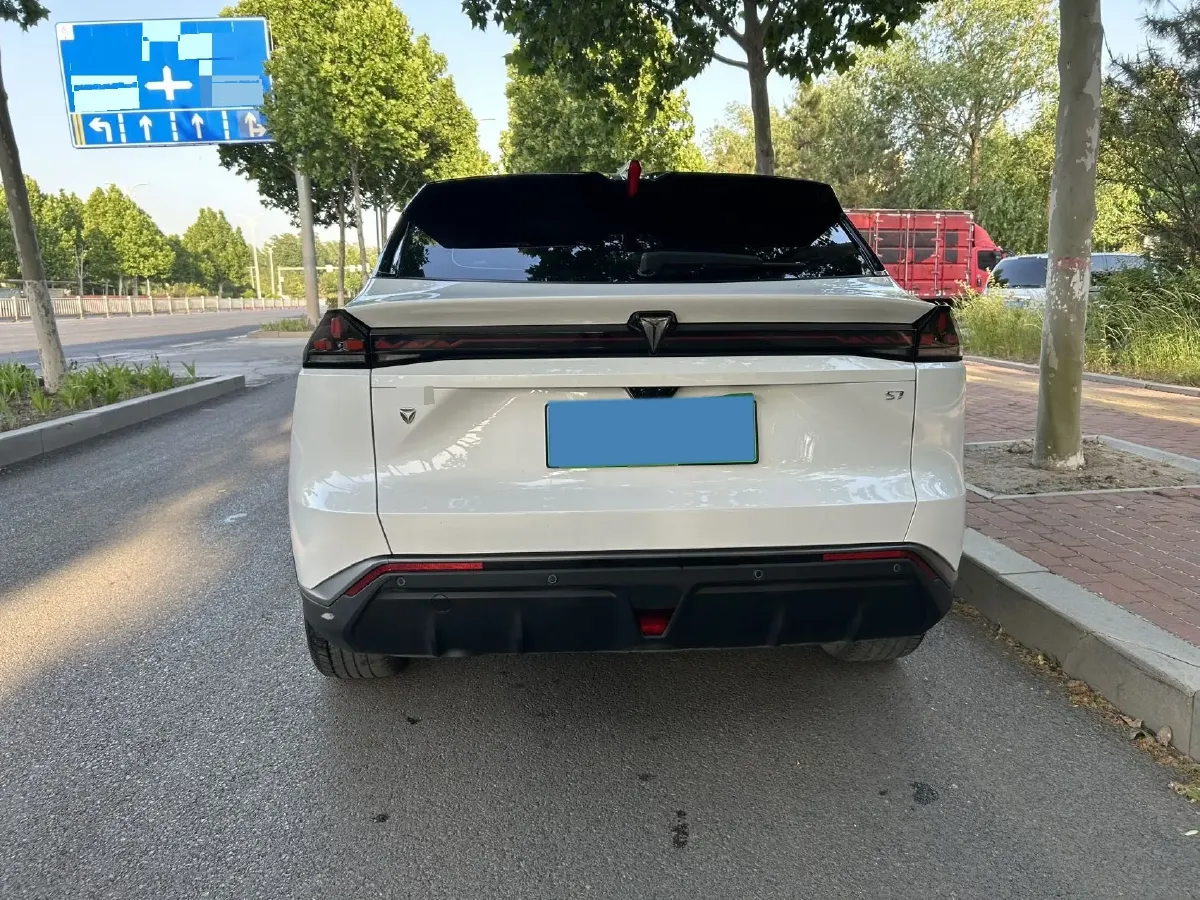 2023 Deepal S07 1.5L 95HP L4 REEV 31.73KWH,autocango,china used car exporter,china ev exporter,chinese used car exporter,chinese used ev exporter