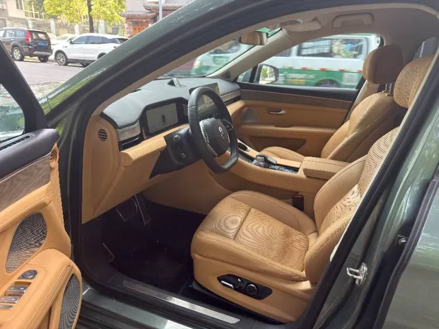 2022 Infiniti Q50L 2.0T 211HP L4 7AT,autocango,china used car exporter,china ev exporter,chinese used car exporter,chinese used ev exporter