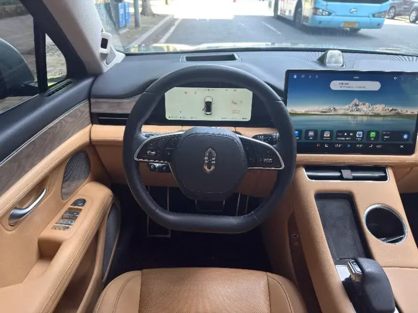2022 Infiniti Q50L 2.0T 211HP L4 7AT,autocango,china used car exporter,china ev exporter,chinese used car exporter,chinese used ev exporter