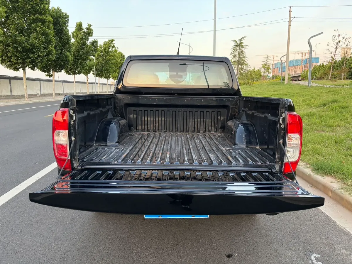 2019 Dongfeng RuiQi 6 2.5T 140HP L4 5MT,autocango,china used car exporter,china ev exporter,chinese used car exporter,chinese used ev exporter