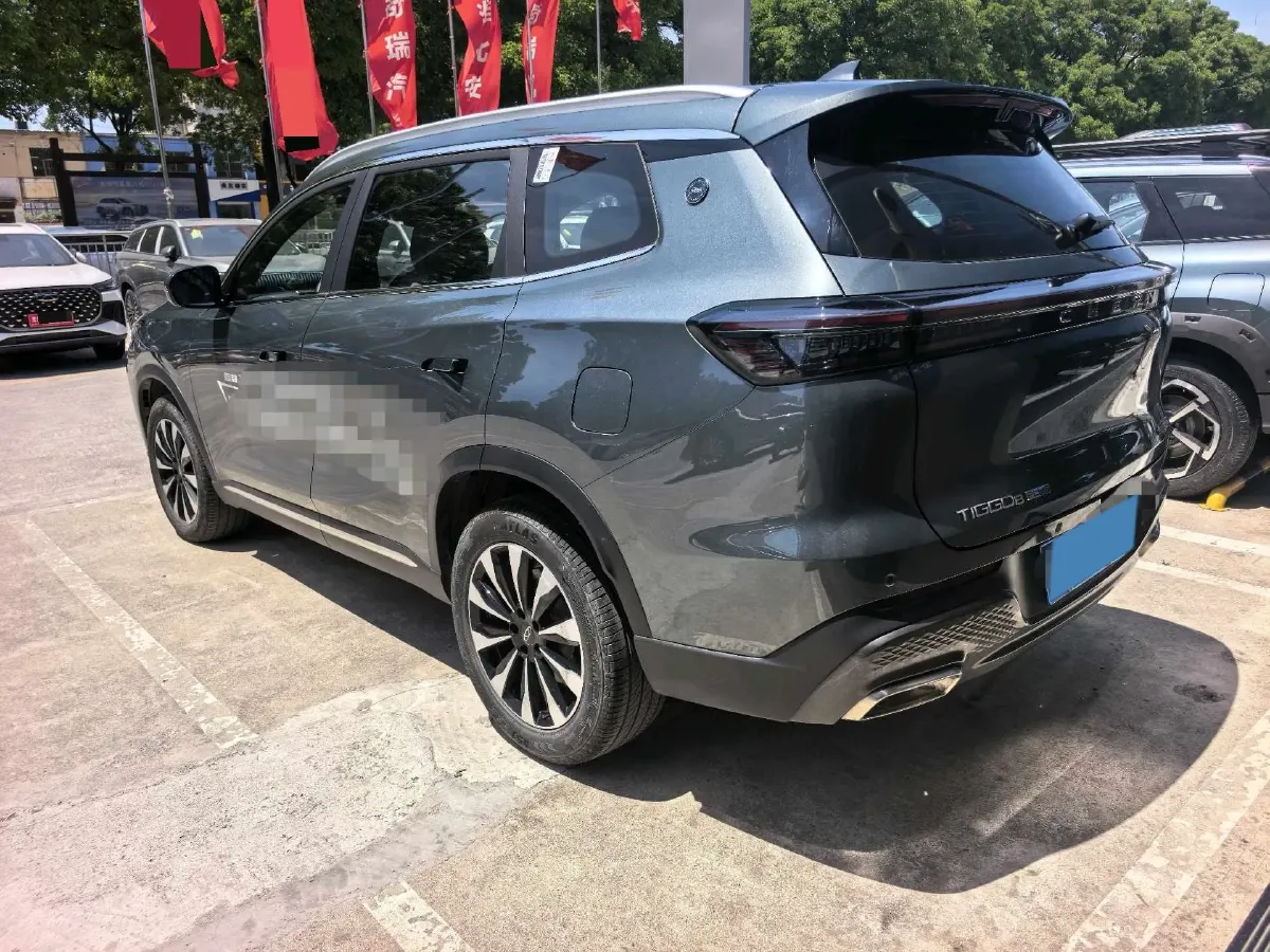 2025 Chery Tiggo 8 Plus 1.6T 197HP L4 7DCT,autocango,china used car exporter,china ev exporter,chinese used car exporter,chinese used ev exporter