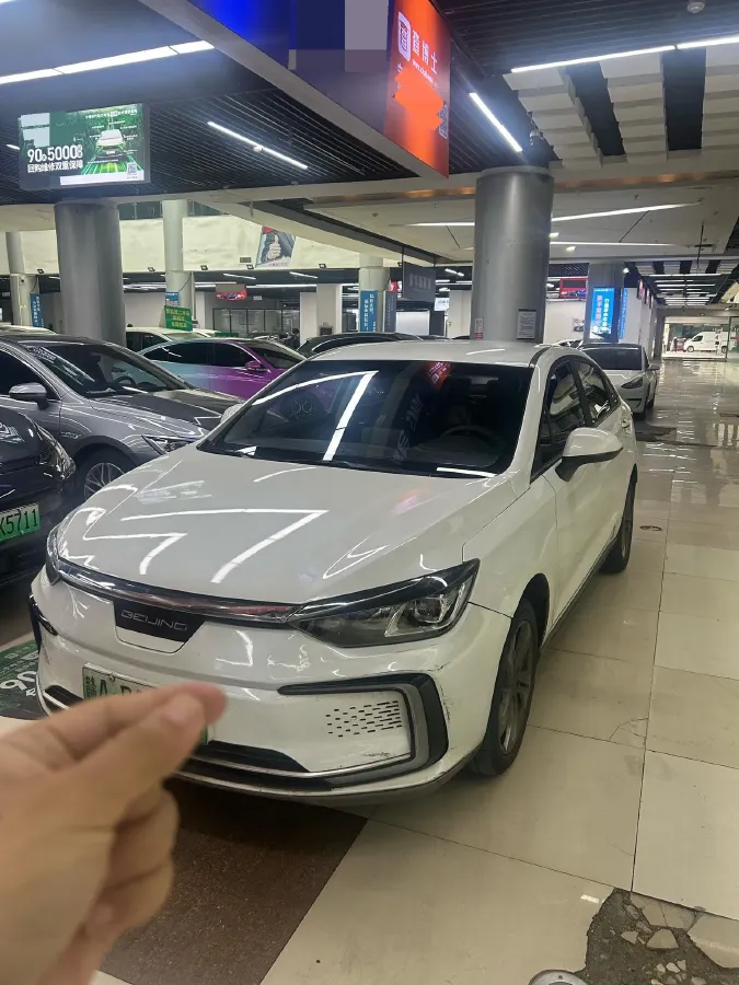 2022 Bestune B70 2.0T 224HP L4 6AT,autocango,china used car exporter,china ev exporter,chinese used car exporter,chinese used ev exporter
