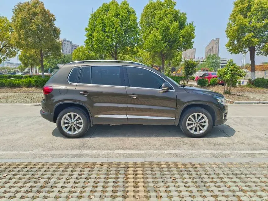 2017 MAXUS T60 2.0T 224HP L4 6AT,autocango,china used car exporter,china ev exporter,chinese used car exporter,chinese used ev exporter