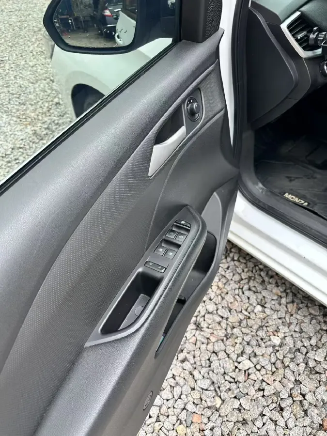 2020 Chevrolet Monza 1.0T 125HP L3 6DCT,autocango,china used car exporter,china ev exporter,chinese used car exporter,chinese used ev exporter
