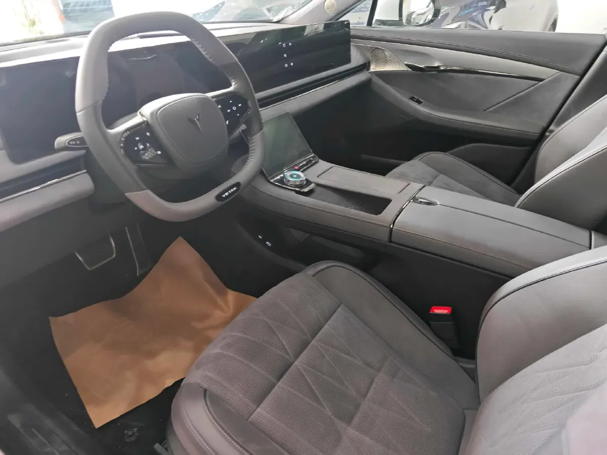 2023 Voyah ZhuiGuang BEV 82.11KWH,autocango,china used car exporter,china ev exporter,chinese used car exporter,chinese used ev exporter