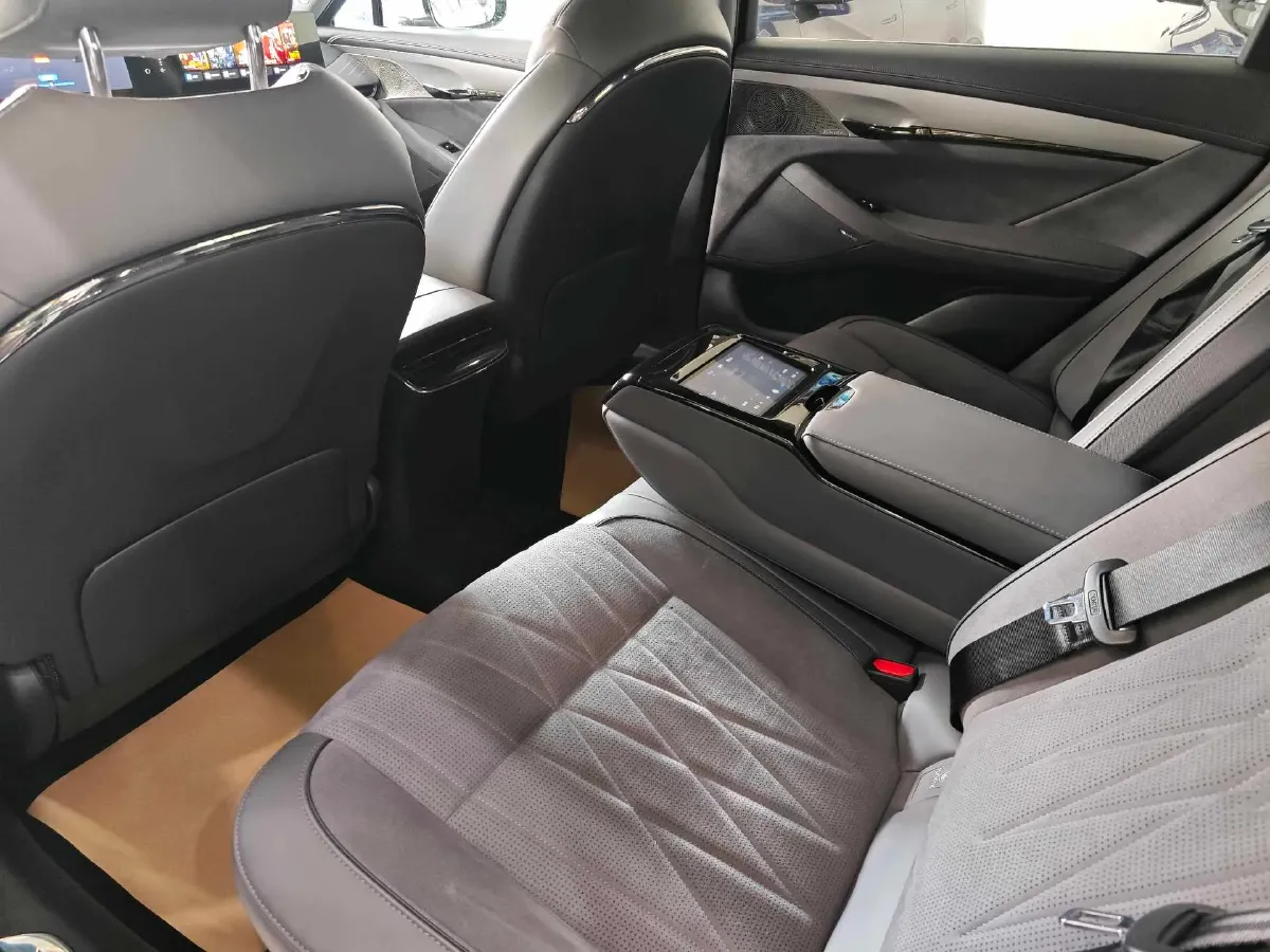 2023 Voyah ZhuiGuang BEV 82.11KWH,autocango,china used car exporter,china ev exporter,chinese used car exporter,chinese used ev exporter