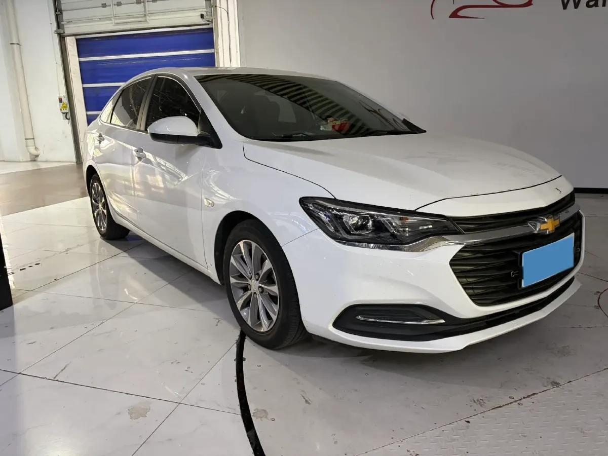 2021 Chevrolet Monza 1.5L 113HP L4 6AT,autocango,china used car exporter,china ev exporter,chinese used car exporter,chinese used ev exporter
