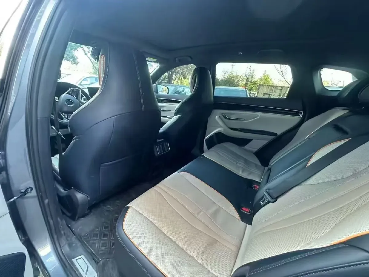 2022 Hyundai Tucson 2.0L 150HP L4 6AT Hybrid,autocango,china used car exporter,china ev exporter,chinese used car exporter,chinese used ev exporter