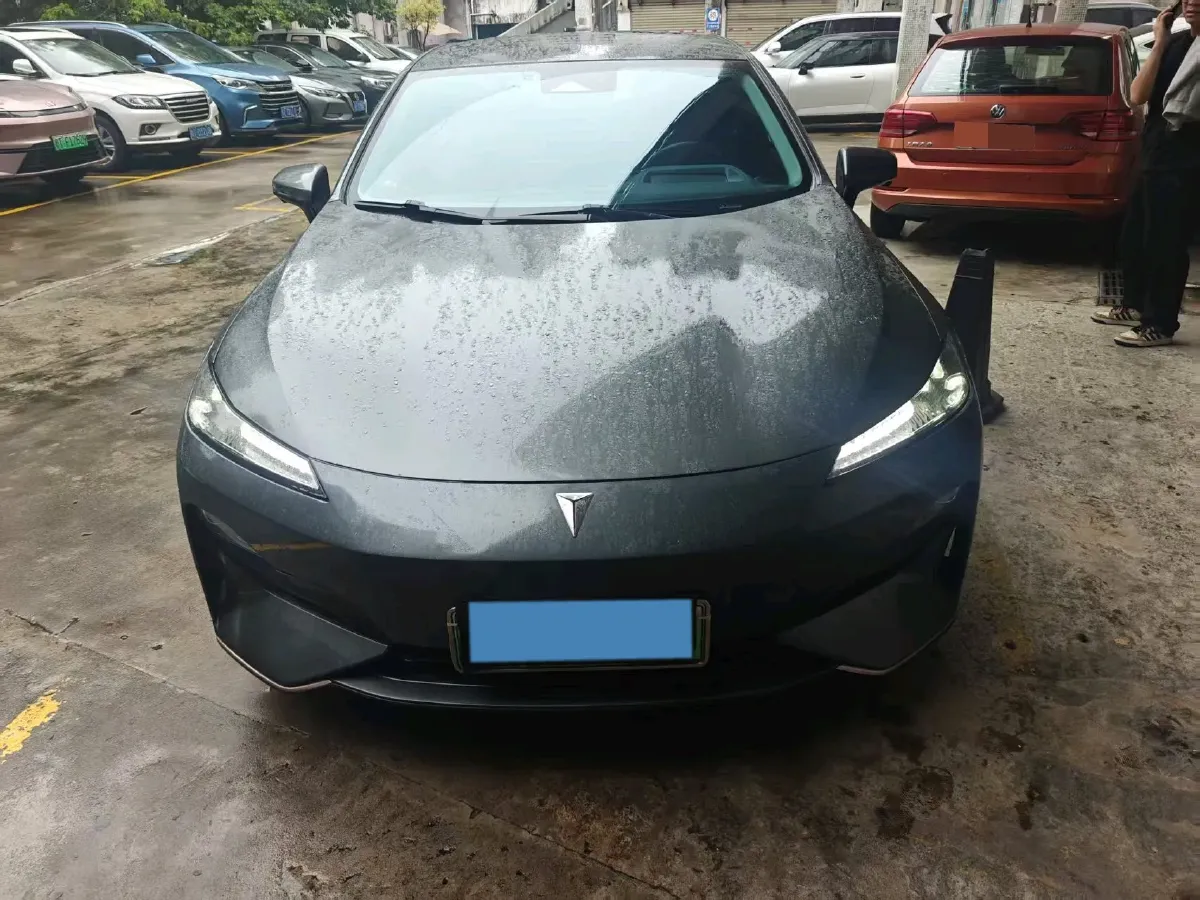 2022 DongFeng Forthing LingZhi EV BEV 68.4KWH,autocango,china used car exporter,china ev exporter,chinese used car exporter,chinese used ev exporter