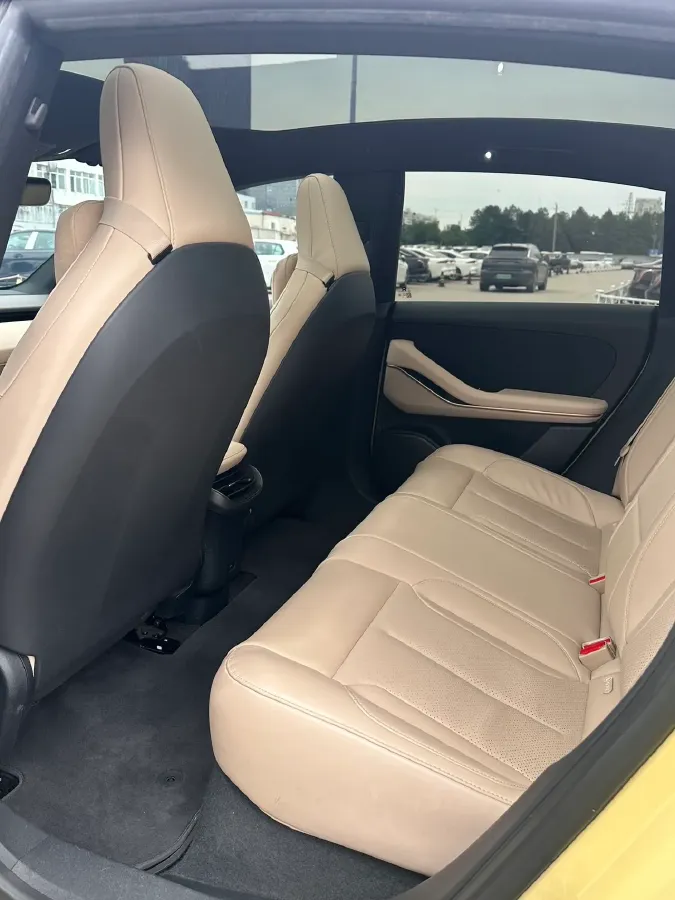 2022 JunTian HeiWuShi Youth 2.0T 203HP L4 6AT,autocango,china used car exporter,china ev exporter,chinese used car exporter,chinese used ev exporter