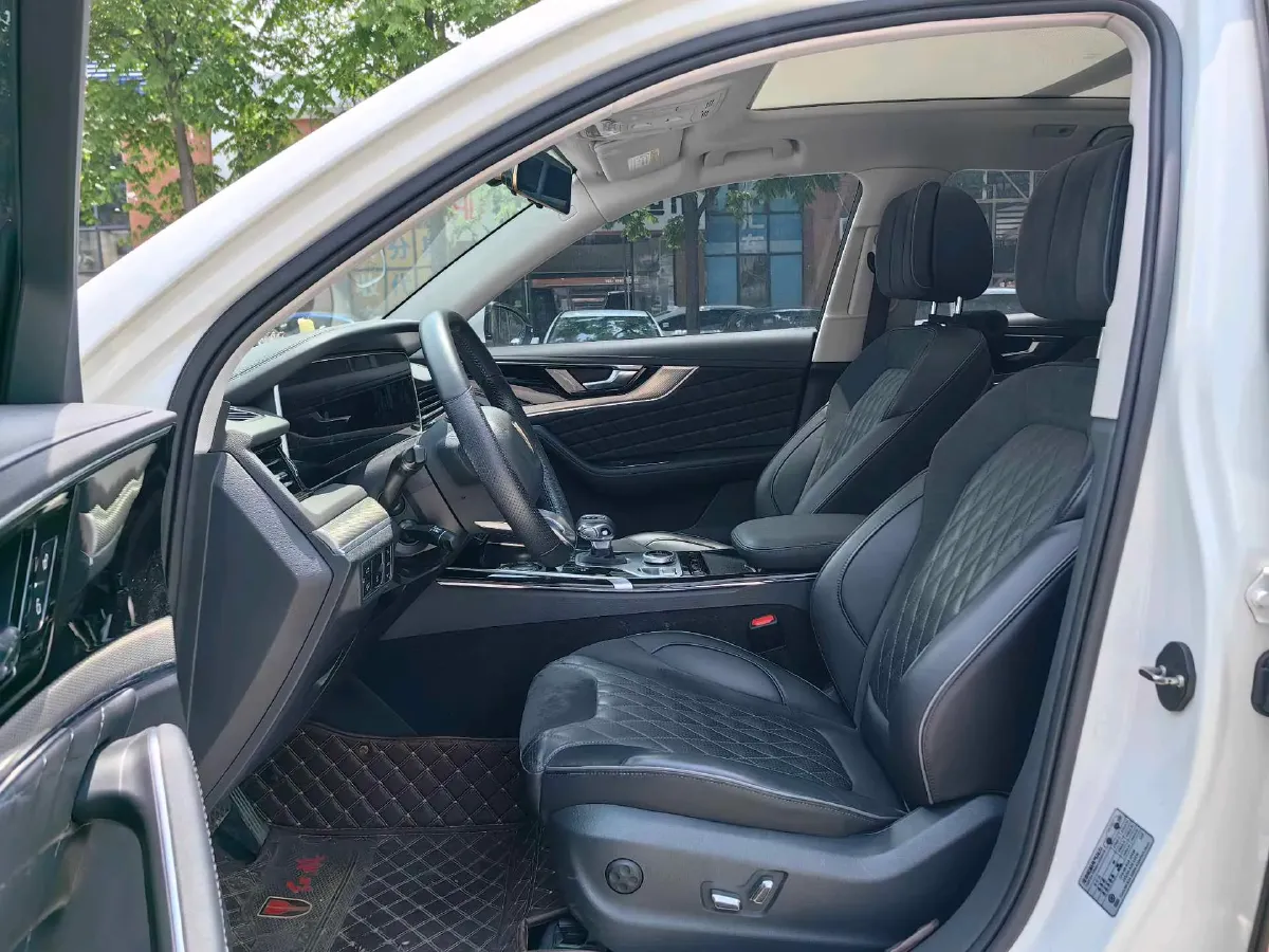 2019 HongQi HS5 2.0T 224HP L4 6AT,autocango,china used car exporter,china ev exporter,chinese used car exporter,chinese used ev exporter