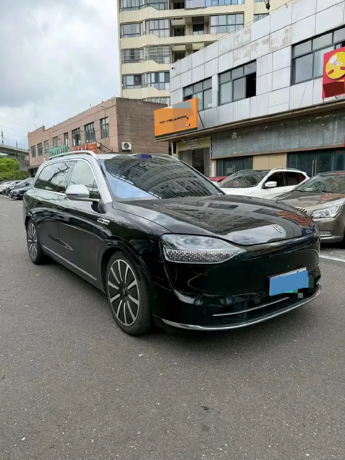 2024 AITO AITO M9 1.5T 152HP L4 REEV 42KWH,autocango,china used car exporter,china ev exporter,chinese used car exporter,chinese used ev exporter