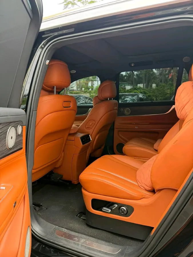 2024 AITO AITO M9 1.5T 152HP L4 REEV 42KWH,autocango,china used car exporter,china ev exporter,chinese used car exporter,chinese used ev exporter
