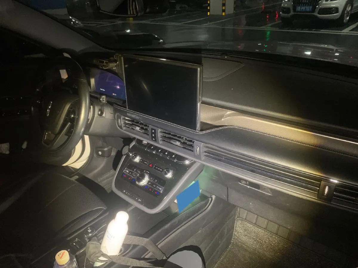 2021 Lincoln Corsair 2.0T 245HP L4 8AT,autocango,china used car exporter,china ev exporter,chinese used car exporter,chinese used ev exporter