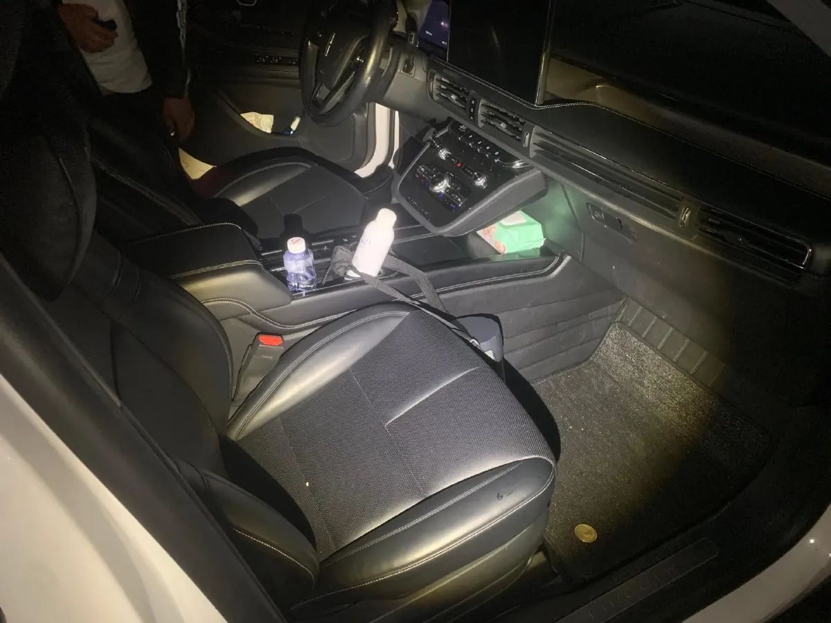 2021 Lincoln Corsair 2.0T 245HP L4 8AT,autocango,china used car exporter,china ev exporter,chinese used car exporter,chinese used ev exporter