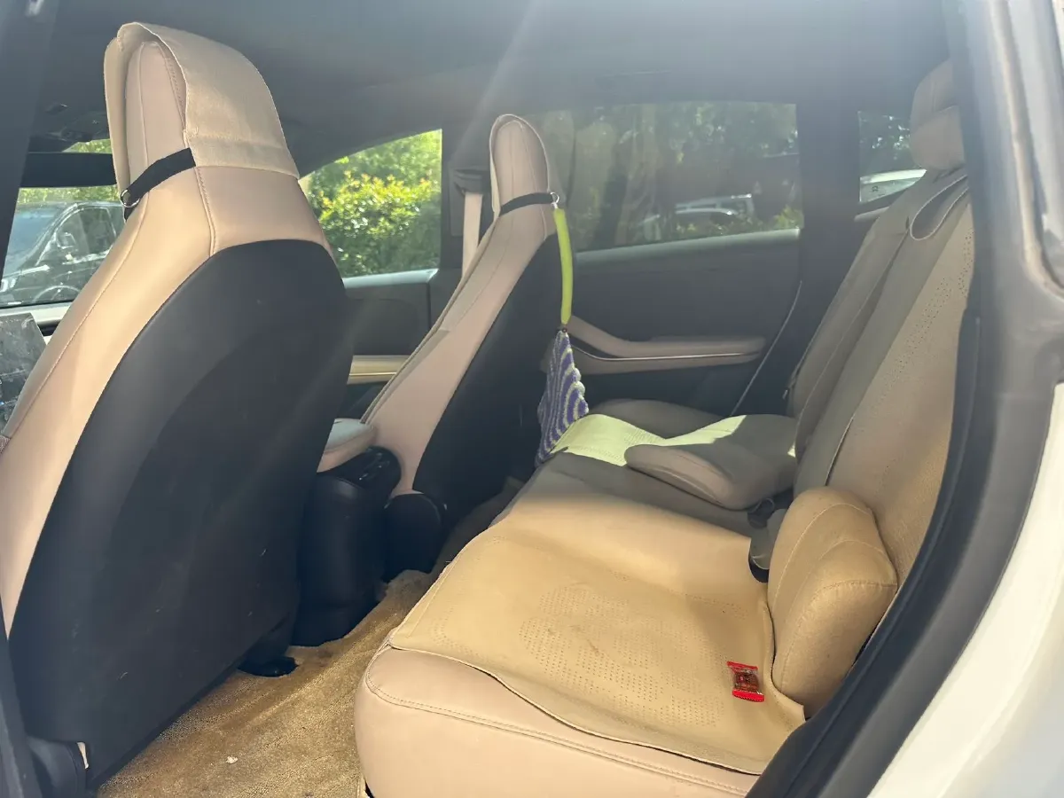 2022 JunTian HeiWuShi Youth 2.0T 203HP L4 6AT,autocango,china used car exporter,china ev exporter,chinese used car exporter,chinese used ev exporter