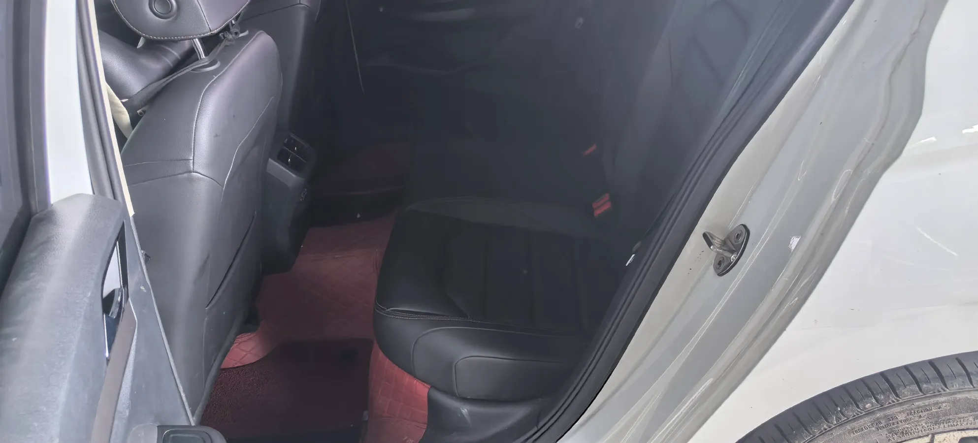 2019 Roewe RX5 MAX 2.0T 231HP L4 6DCT,autocango,china used car exporter,china ev exporter,chinese used car exporter,chinese used ev exporter