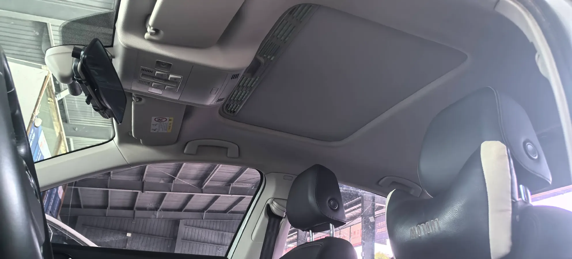 2019 Roewe RX5 MAX 2.0T 231HP L4 6DCT,autocango,china used car exporter,china ev exporter,chinese used car exporter,chinese used ev exporter