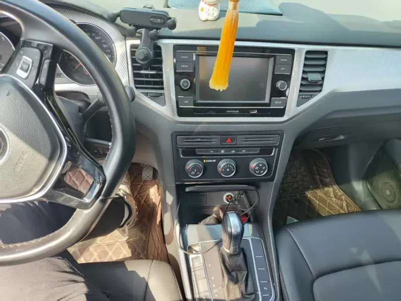 2019 Volkswagen Golf Sportsvan 1.4T 150HP L4 7DCT,autocango,china used car exporter,china ev exporter,chinese used car exporter,chinese used ev exporter