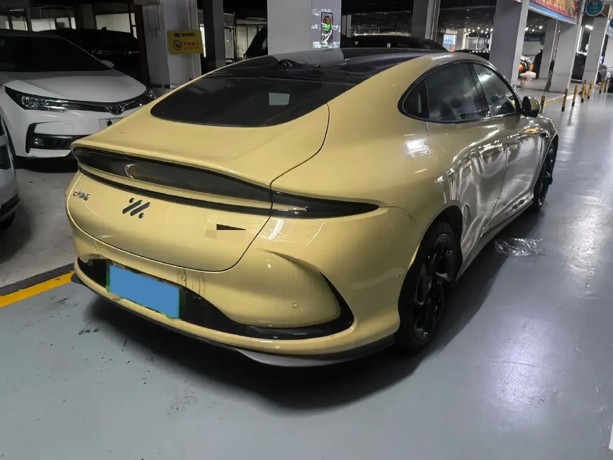 2024 IM L6 BEV 100KWH,autocango,china used car exporter,china ev exporter,chinese used car exporter,chinese used ev exporter