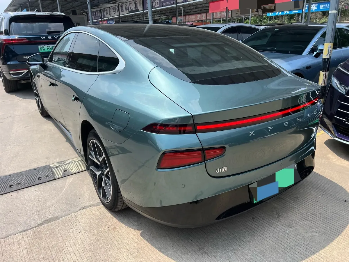 2023 Xpeng P7 BEV 86.2KWH,autocango,china used car exporter,china ev exporter,chinese used car exporter,chinese used ev exporter