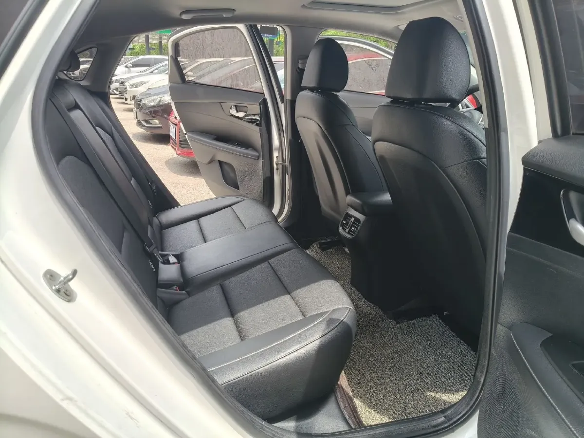 2023 Kia K3 1.5L 115HP L4 CVT,autocango,china used car exporter,china ev exporter,chinese used car exporter,chinese used ev exporter