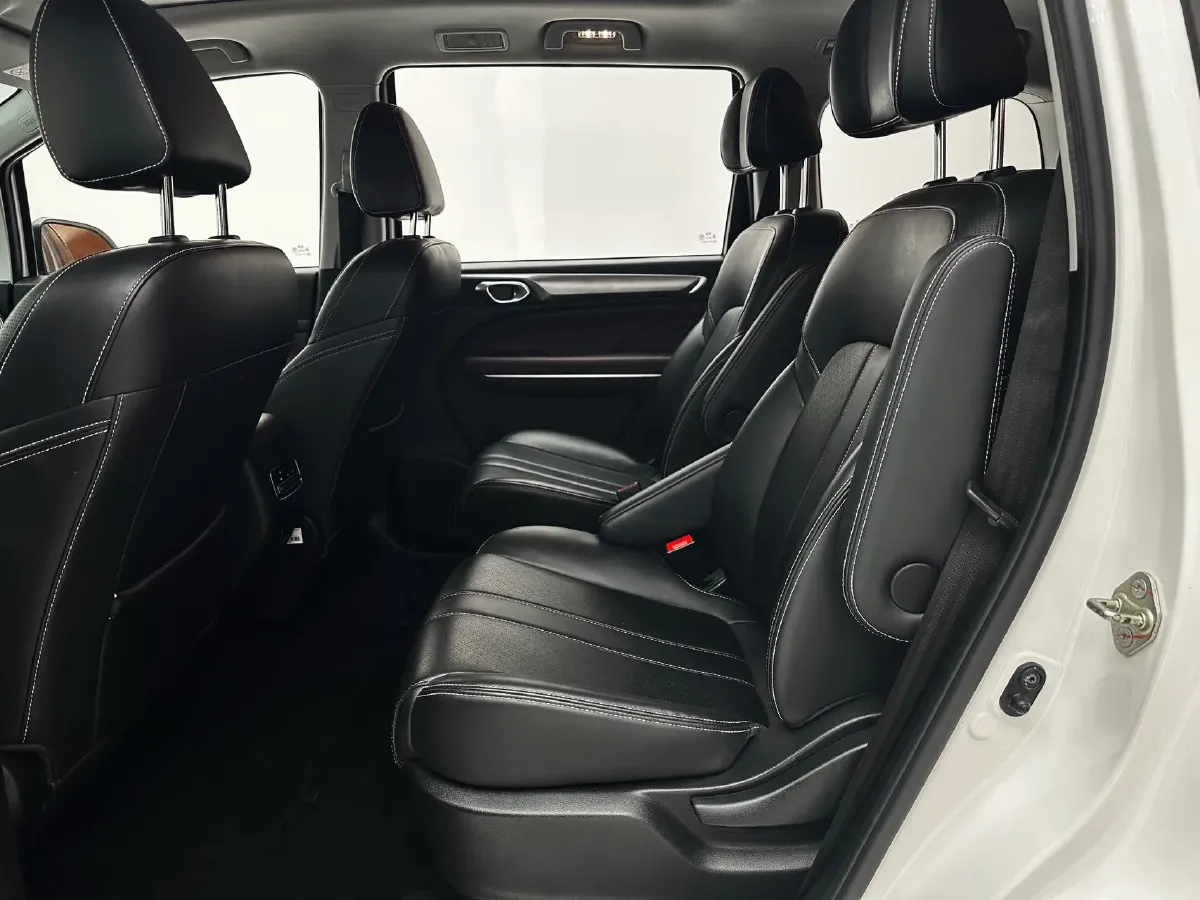 2021 GAC Trumpchi M6 1.5T 169HP L4 7DCT,autocango,china used car exporter,china ev exporter,chinese used car exporter,chinese used ev exporter