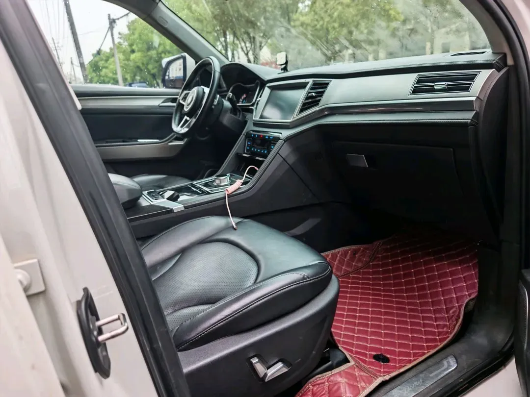 2018 Zotye Damy X7 2.0T 190HP L4 8AT,autocango,china used car exporter,china ev exporter,chinese used car exporter,chinese used ev exporter