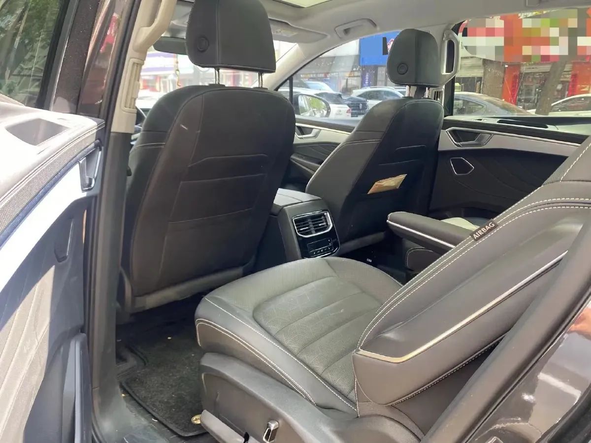 2024 Volkswagen Talagon 2.0T 220HP L4 7DCT,autocango,china used car exporter,china ev exporter,chinese used car exporter,chinese used ev exporter