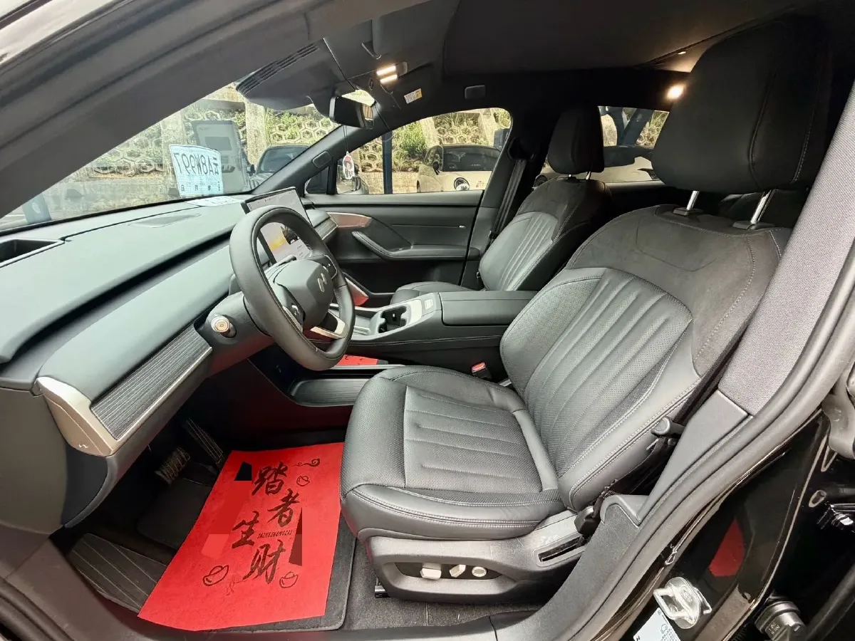 2024 ONVO L60 BEV 60KWH,autocango,china used car exporter,china ev exporter,chinese used car exporter,chinese used ev exporter