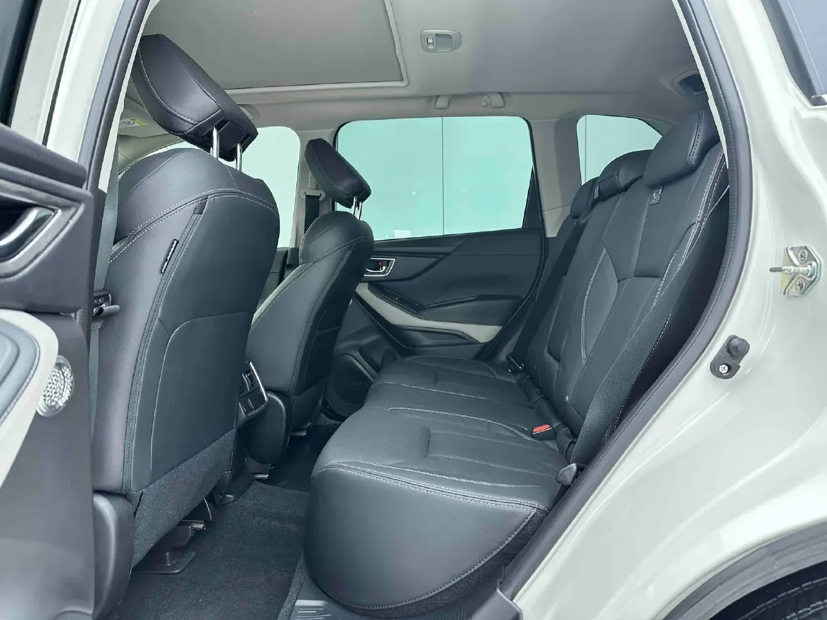 2022 Subaru Forester 2.0L 154HP H4 CVT,autocango,china used car exporter,china ev exporter,chinese used car exporter,chinese used ev exporter