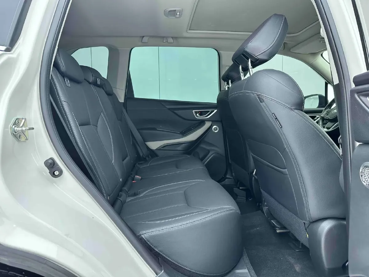 2022 Subaru Forester 2.0L 154HP H4 CVT,autocango,china used car exporter,china ev exporter,chinese used car exporter,chinese used ev exporter