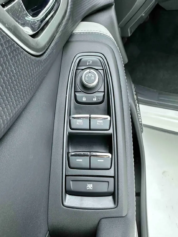 2022 Subaru Forester 2.0L 154HP H4 CVT,autocango,china used car exporter,china ev exporter,chinese used car exporter,chinese used ev exporter