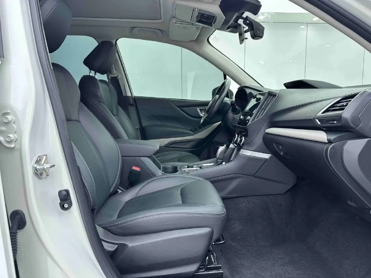 2022 Subaru Forester 2.0L 154HP H4 CVT,autocango,china used car exporter,china ev exporter,chinese used car exporter,chinese used ev exporter