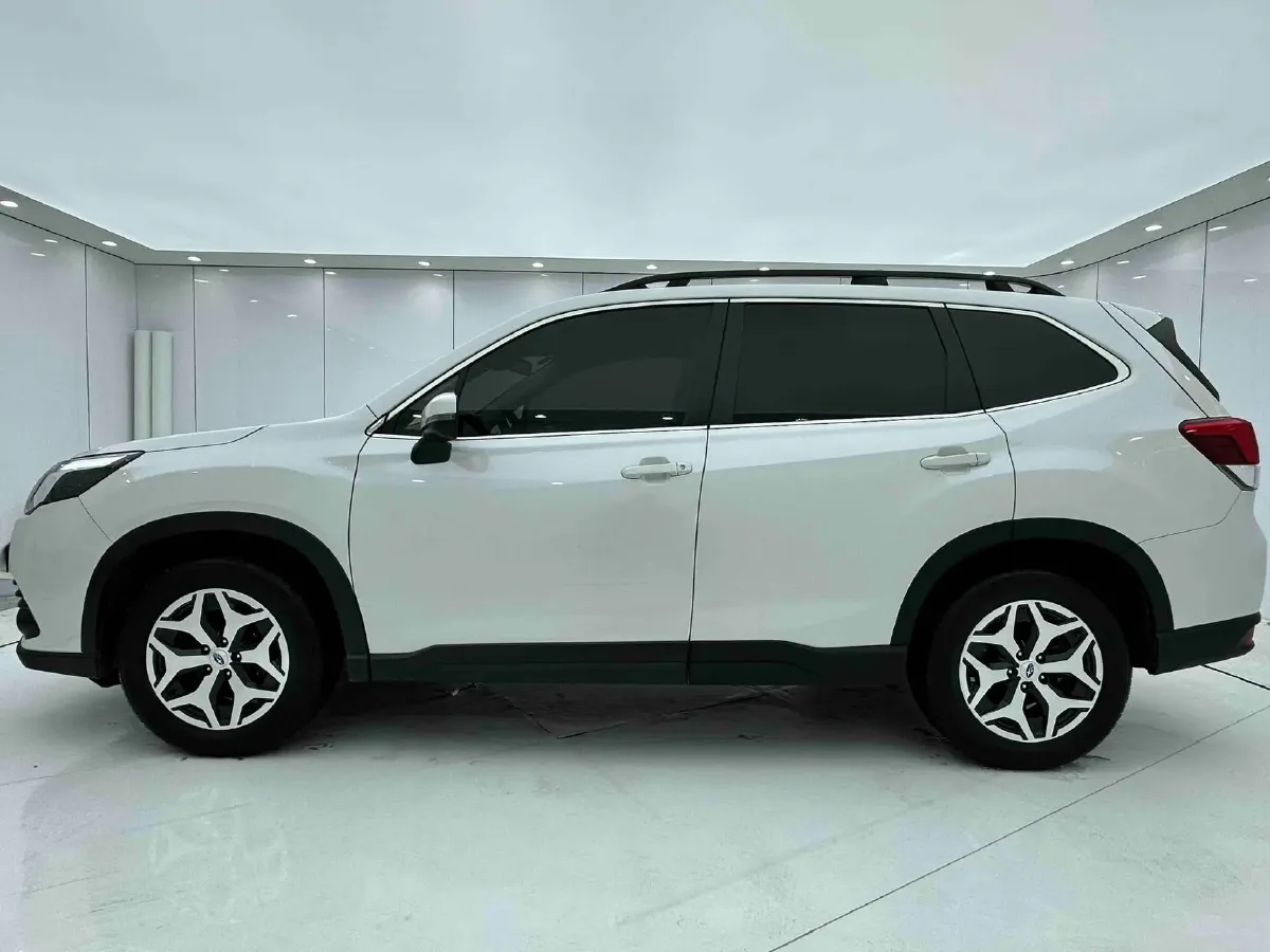2022 Subaru Forester 2.0L 154HP H4 CVT,autocango,china used car exporter,china ev exporter,chinese used car exporter,chinese used ev exporter