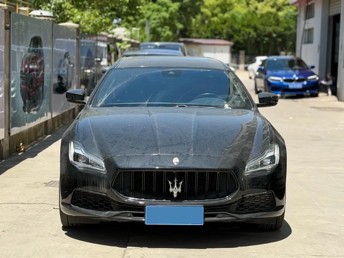 2022 Maserati Quattroporte 3.0T 350HP V6 8AT,autocango,china used car exporter,china ev exporter,chinese used car exporter,chinese used ev exporter