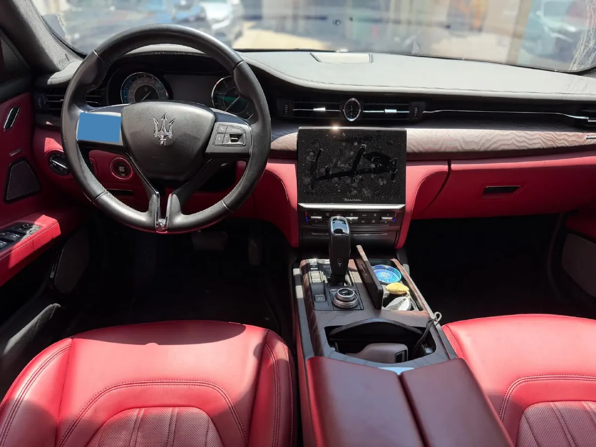 2022 Maserati Quattroporte 3.0T 350HP V6 8AT,autocango,china used car exporter,china ev exporter,chinese used car exporter,chinese used ev exporter