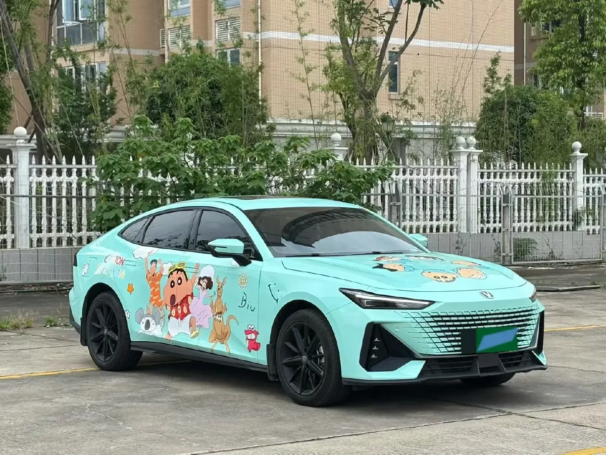 2023 ChangAn UNI-V iDD 1.5T 170HP L4 6TCT PHEV 18.4KWH,autocango,china used car exporter,china ev exporter,chinese used car exporter,chinese used ev exporter